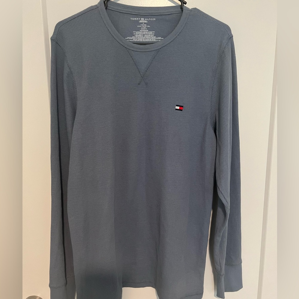 Tommy Hilfiger long sleeve shirt